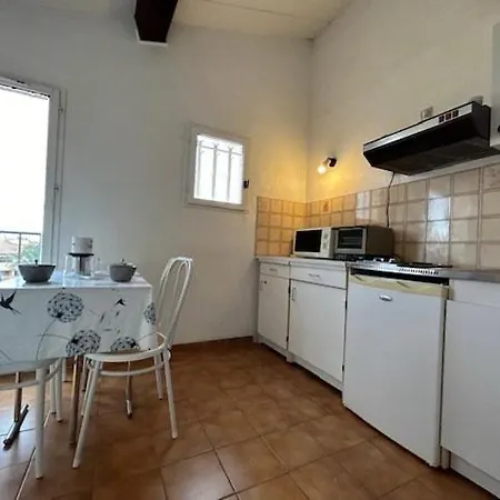 Sm330-241 Maxime 2 Pieces 4 Couchages Sainte-Maxime